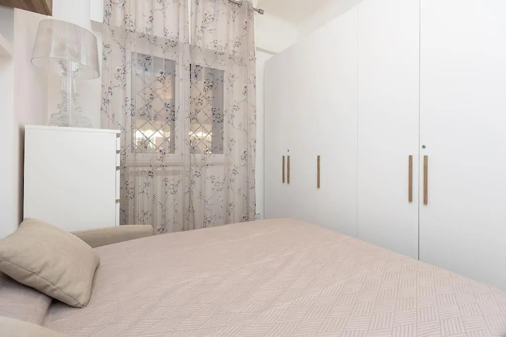 Apartment Romeo Garden By Rental In Rome